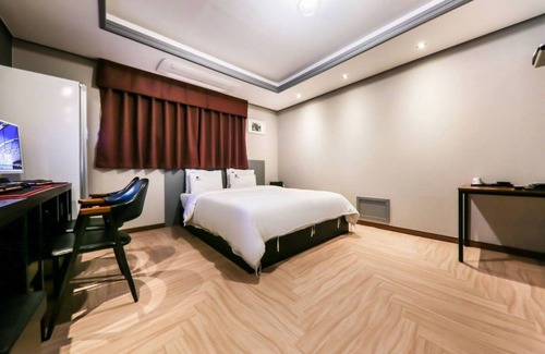 Cheonan Hotel | K2 Hotel