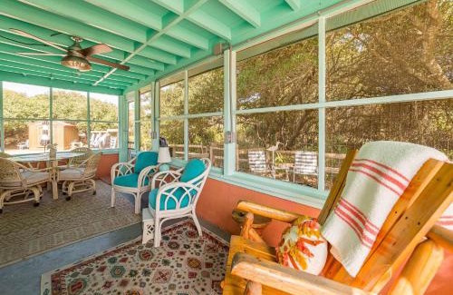Southern Shores House | K2118 Oh So Sandy! Historic Oceanside Flat Top! Steps from Beach, Short Stays Welcomed!
