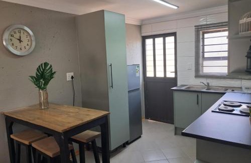 Greater Johannesburg Metropolitan Area Apartment | Kaabo