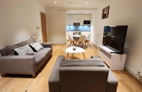 Canning Town Apartment | Kaf Luxury Apartment