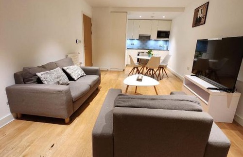 Canning Town Apartment | Kaf Luxury Apartment