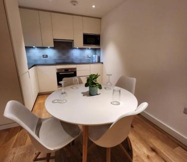 Canning Town Apartment | Kaf Luxury Apartment