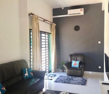 Kampung Kempadang House | KAHFI Raudhah Homestay @ Pantai Kempadang, Kuantan