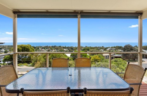 Carrickalinga House | Kailani 16 Stacey Drive