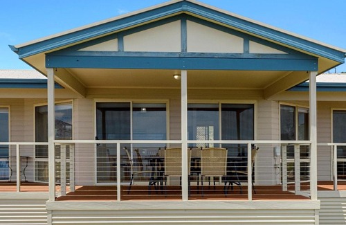 Carrickalinga House | Kailani 16 Stacey Drive