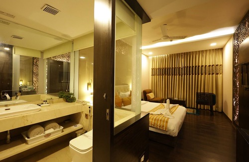 Lonavala Hotel | Kailash Parbat