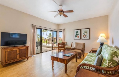 Kailua-Kona Resort | Kailua-Kona, Hawaii 2 Bed Condo