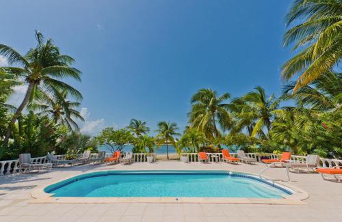 Rum Point House | Kailypso home