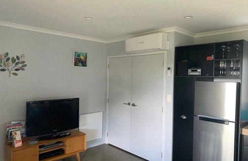 Katikati House | Kaimai Range Country Getaway
