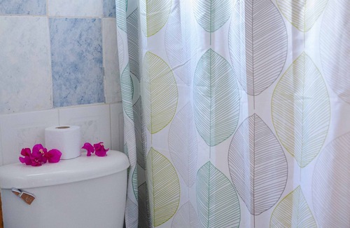 Hanga Roa Hotel | Kaimana Inn Hotel Restaurant
