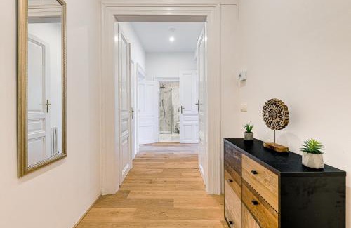 Karlin Apartment | Kaizl Park Residence