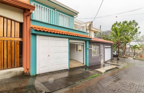 Heredia Apartment | Kajag Ent Apar Work-Tourism-Office-WIFI-Cable