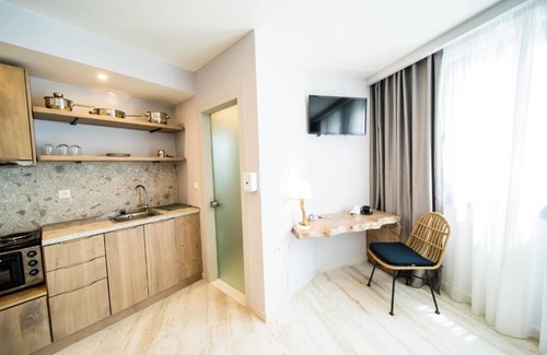 Neos Marmaras Bed & Breakfast | Kali Thea Suites
