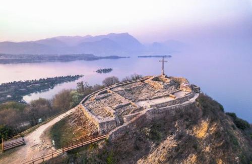 Montinelle Apartment | Kalimera alla Rocca di Manerba