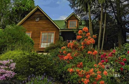 Blackheath House | Kalimna Spa Room