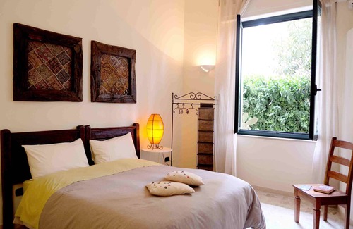 Locri Bed & Breakfast | Kalinikta B&B