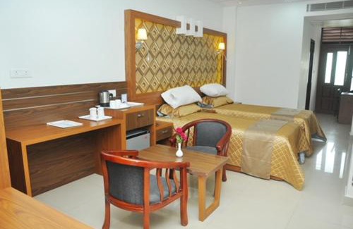 Kunnamkulam Hotel | Kallada Mamatha Motels