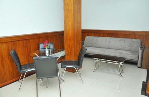 Kunnamkulam Hotel | Kallada Mamatha Motels