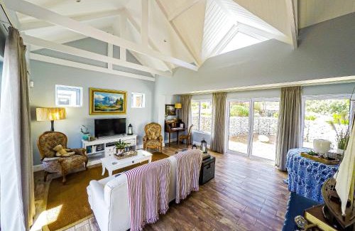 Betty's Bay Apartment | Kalliste - Bettys Bay