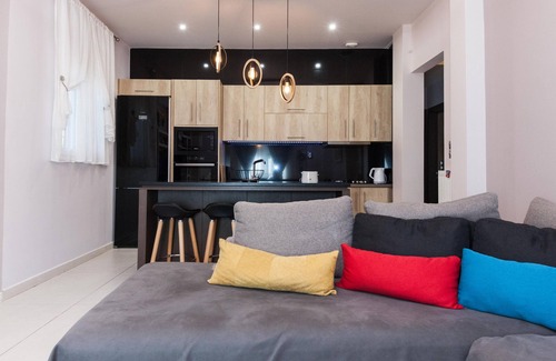 Kallithea Apartment | Kallithea Comfort 3 Bd Family Apt