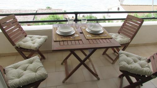 Glyfada Apartment | Kallopsia - Glifada Beach Menigos Resort by New Era