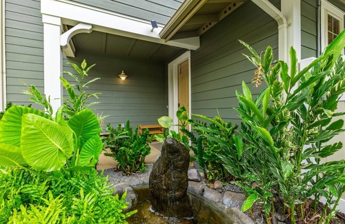 Makaha Valley Apartment | Kalo Homes ~ Tropical Makaha Sanctuary