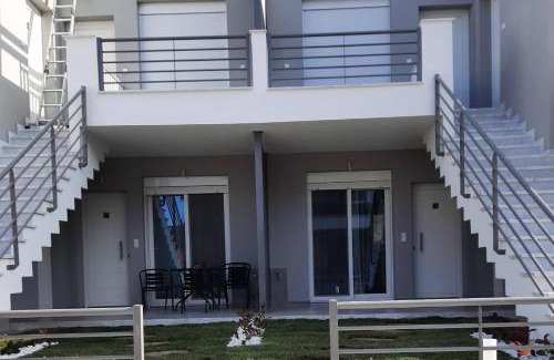 Paralia Ofryniou Apartment | Kalofas Apartments Amaryllis