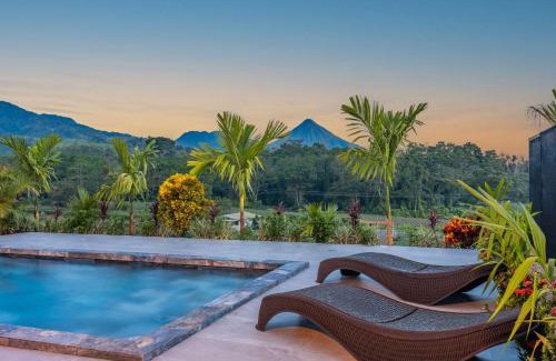 Penas Blancas Villa | Kaluma Toucan Farmstay Villa