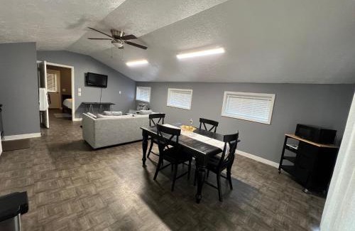 Dawsonville Apartment | Kamau Farms Cottages - Unit A