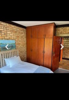 Universitas House | Kamga House
