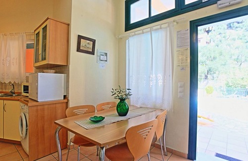Katavolos House | Kaminaki Villas Dora