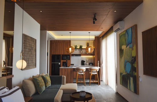 Batu Bolong Apartment | KammOra Living and Villas - Bali Way