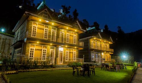 Shimla Resort | KAMNA HILL RESORT a Boutique cottages