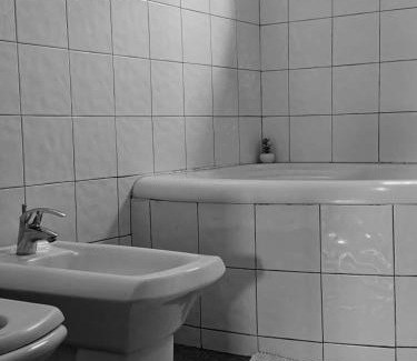 Bukoto Apartment | Kampala Kiwatule Comfy Holiday Home