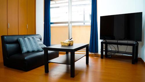 Minato Apartment | kanau 駅から2分 USJ空庭難波梅田まで10分!まるごと一軒家貸し切り!大人数宿泊可能!駐車場有