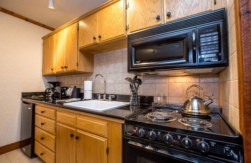 Whitefish Hotel | Kandahar Lodge at Whitefish Mountain Resort