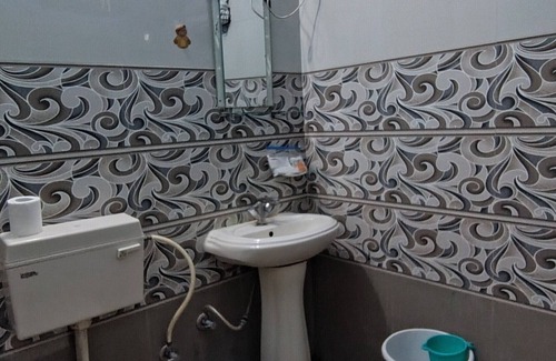 Tapovan Hotel | Kandari Homestay