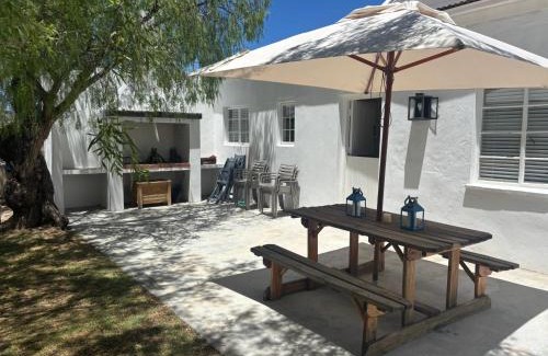 Route 62 House | Kandelaars Cottage