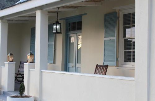 Route 62 House | Kandelaars Cottage