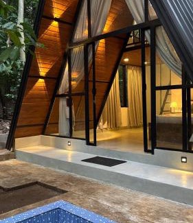 Gomagoda Resort | Kandy Little White House Cabanas