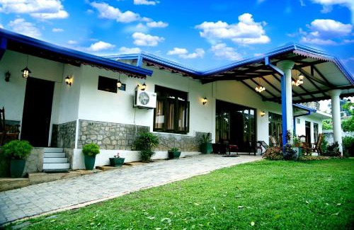 Kandy House | Kandy Moon Hills Hotel