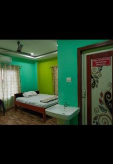 Sualkuchi Hotel | Kanklata lodge and residents
