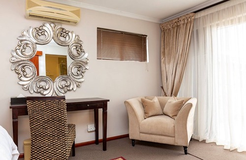 Eikenbosch House | Kanolvlei Boerdery CC t/a Ridgeworth Boutique Guesthouse