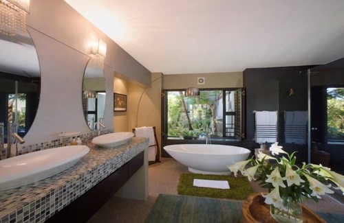Knysna House | Kanonkop Guest House