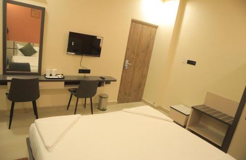 Pallavaram Hotel | KANS ONE - Hotel & Banquets