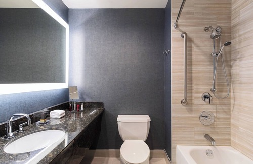 Downtown Kansas City Hotel | Kansas City Marriott Downtown