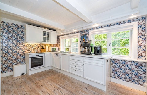 Westerland House | Kapitänshuis - Captain's house on Sylt with garden, terrace and comfortable