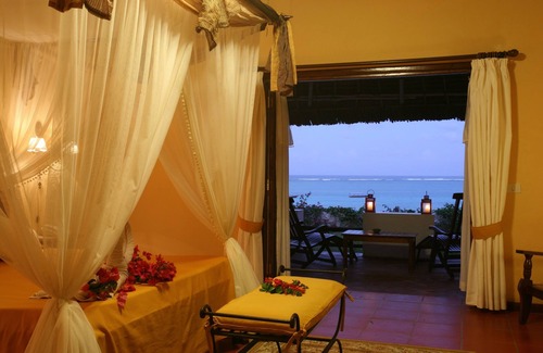 Pingwe Resort | Karafuu Beach Resort & Spa