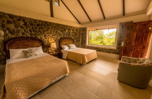 Manuel Antonio Hotel | Karahe Beach Hotel