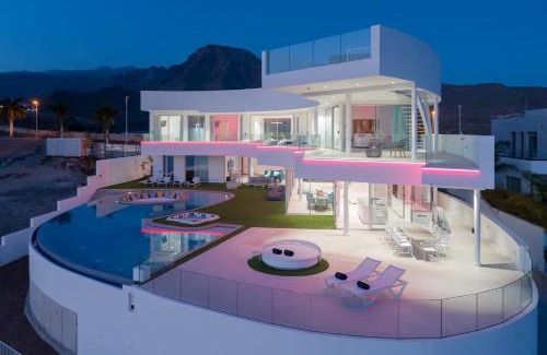 El Madronal Villa | KARAT Villa Fibonacci